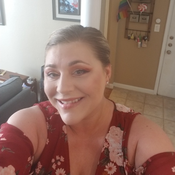 Meet your Posher, Shawn - Picture 2 of 2